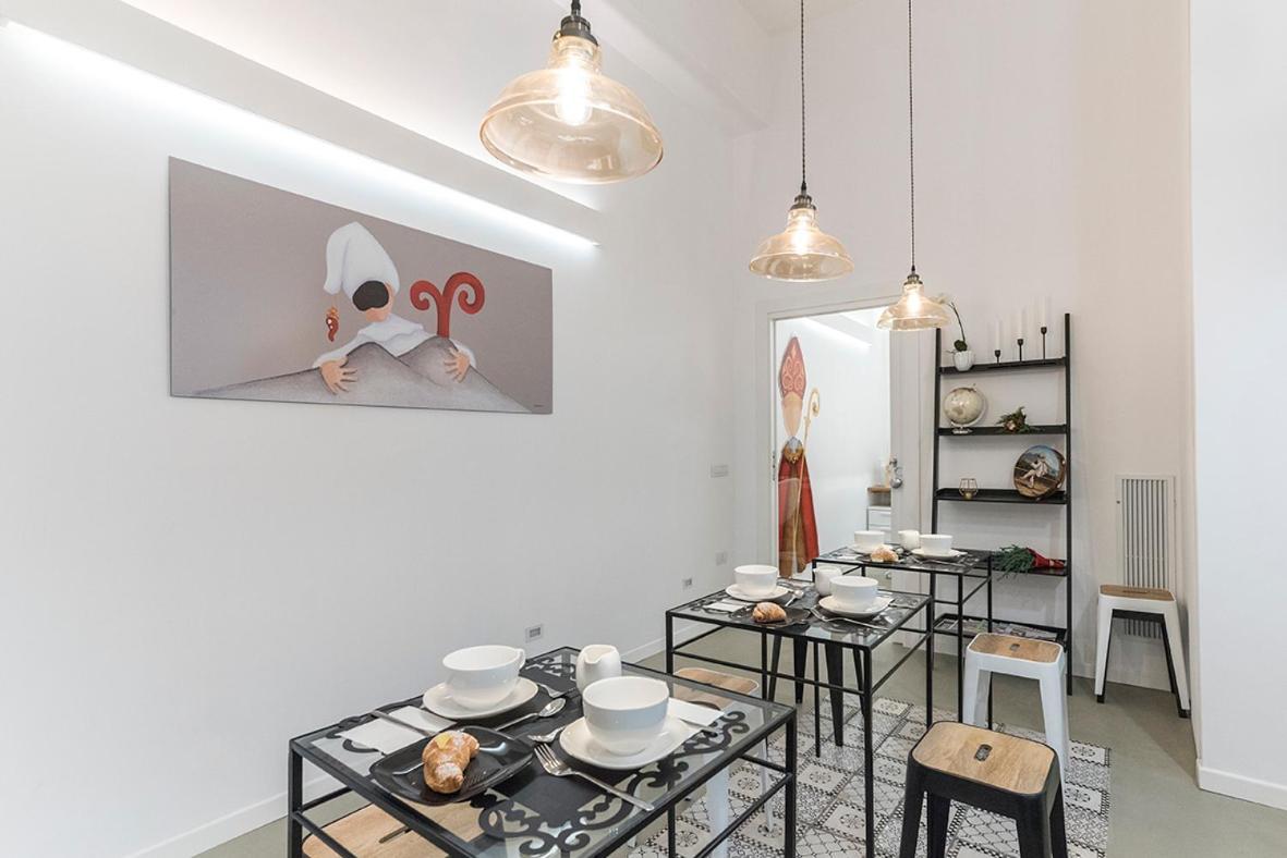 A Misura Duomo Rooms & Apartment - Ls Accommodations Neapel Exteriör bild