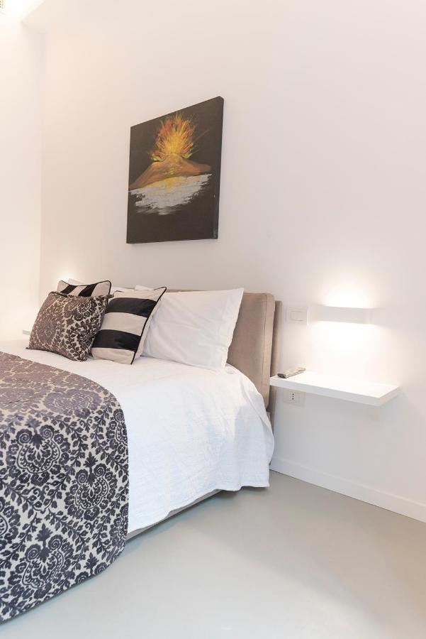 A Misura Duomo Rooms & Apartment - Ls Accommodations Neapel Exteriör bild