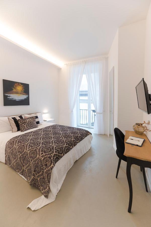 A Misura Duomo Rooms & Apartment - Ls Accommodations Neapel Exteriör bild