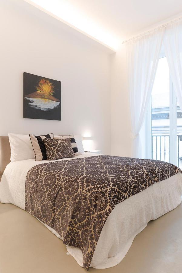 A Misura Duomo Rooms & Apartment - Ls Accommodations Neapel Exteriör bild