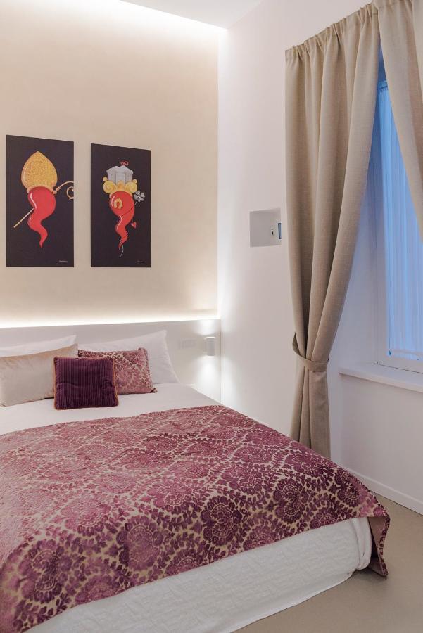 A Misura Duomo Rooms & Apartment - Ls Accommodations Neapel Exteriör bild