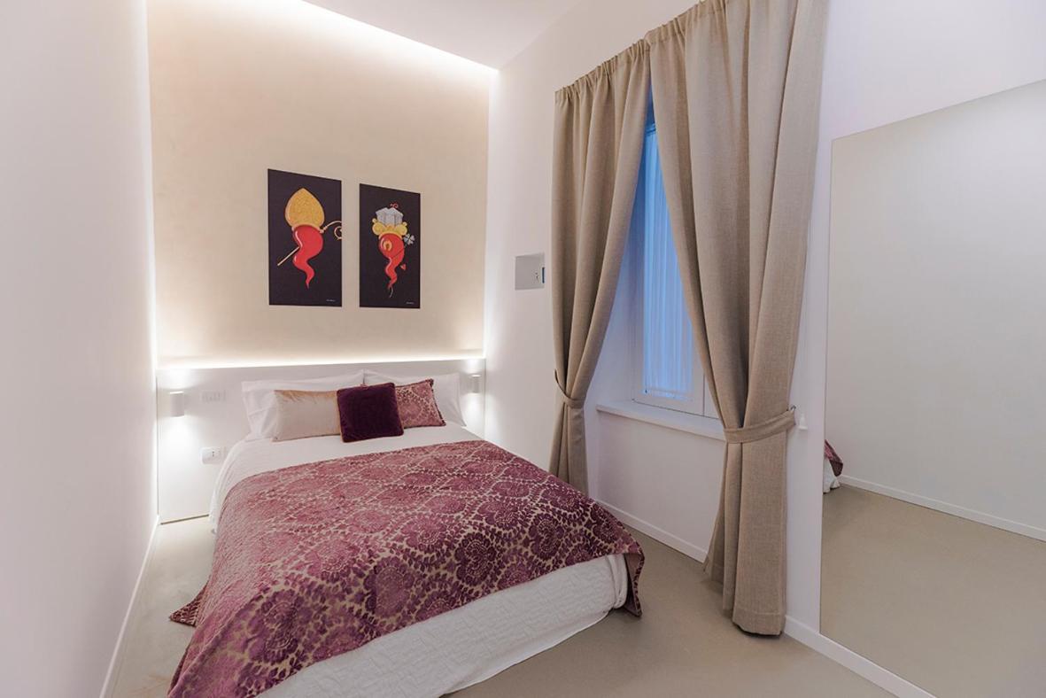 A Misura Duomo Rooms & Apartment - Ls Accommodations Neapel Exteriör bild